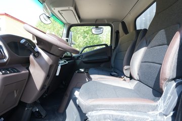 Զ������H8E 2025���ǻ۰� ��ɲ 4.15�׵��Ŵ��綯��ʽ�Ῠ ����133kWhͼƬ