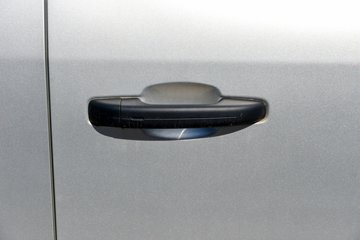 ��������Q����ʽ 1.6L���� 120���� ����5�� 2.5��˫����������ʽ΢��ͼƬ