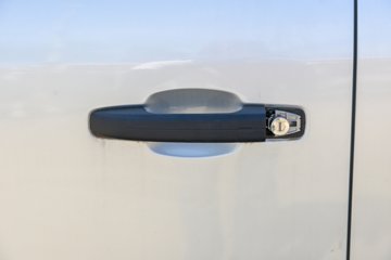 ��������Q����ʽ 1.6L���� 120���� ����5�� 2.5��˫����������ʽ΢��ͼƬ