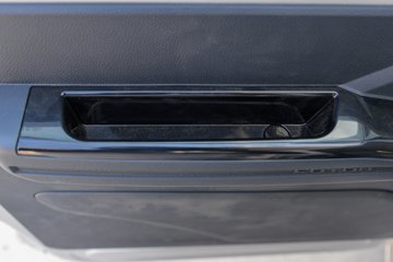 ��������Q����ʽ 1.6L���� 120���� ����5�� 2.5��˫����������ʽ΢��ͼƬ
