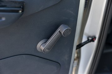 ��������Q����ʽ 1.6L���� 120���� ����5�� 2.5��˫����������ʽ΢��ͼƬ