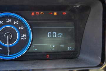 ��������Q����ʽ 1.6L���� 120���� ����5�� 2.5��˫����������ʽ΢��ͼƬ
