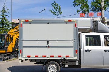 ��������Q����ʽ 1.6L���� 120���� ����5�� 2.5��˫����������ʽ΢��ͼƬ