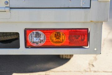 ��������Q����ʽ 1.6L���� 120���� ����5�� 2.5��˫����������ʽ΢��ͼƬ