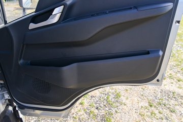 ����HOWO����H3 2025�� 2.3L���� 148���� ��ʿ��6�� 3.85���Ű������ῨͼƬ