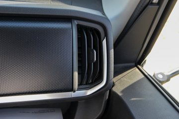 ����HOWO����H3 2025�� 2.3L���� 148���� ��ʿ��6�� 3.85���Ű������ῨͼƬ