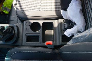 ����HOWO����H3 2025�� 2.3L���� 148���� ��ʿ��6�� 3.85���Ű������ῨͼƬ