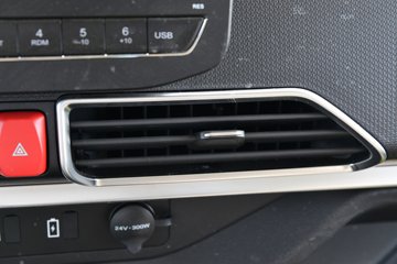 ����HOWO����H3 2025�� 2.3L���� 148���� ��ʿ��6�� 3.85���Ű������ῨͼƬ