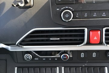 ����HOWO����H3 2025�� 2.3L���� 148���� ��ʿ��6�� 3.85���Ű������ῨͼƬ