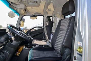 ����HOWO����H3 2025�� 2.3L���� 148���� ��ʿ��6�� 3.85���Ű������ῨͼƬ