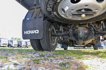 ����HOWO����H3 2025�� 2.3L���� 148���� ��ʿ��6�� 3.85���Ű������ῨͼƬ