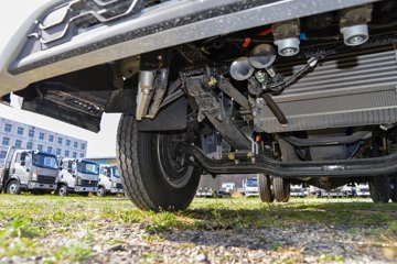 ����HOWO����H3 2025�� 2.3L���� 148���� ��ʿ��6�� 3.85���Ű������ῨͼƬ