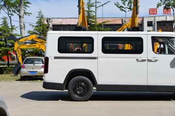 ��������U7 2025�� ������ 6�����綯��� ���׿�50.23kWhͼƬ