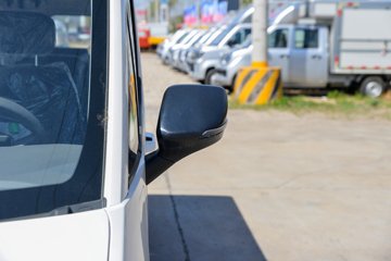 ��������U7 2025�� ������ 6�����綯��� ���׿�50.23kWhͼƬ