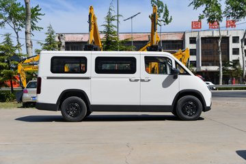 ��������U7 2025�� ������ 6�����綯��� ���׿�50.23kWhͼƬ