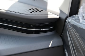 ��������U7 2025�� ������ 6�����綯��� ���׿�50.23kWhͼƬ