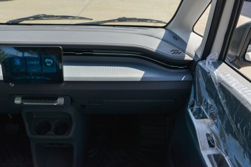 ��������U7 2025�� ������ 6�����綯��� ���׿�50.23kWhͼƬ