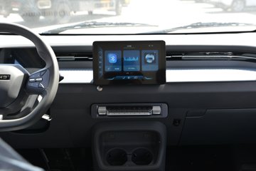 ��������U7 2025�� ������ 6�����綯��� ���׿�50.23kWhͼƬ