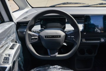 ��������U7 2025�� ������ 6�����綯��� ���׿�50.23kWhͼƬ