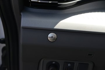 ��������U7 2025�� ������ 6�����綯��� ���׿�50.23kWhͼƬ