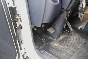 ������ʮ������EMT7 pro 2.5L���� 174���� ������6�� 4.2�׵��Ų�դʽ�ῨͼƬ