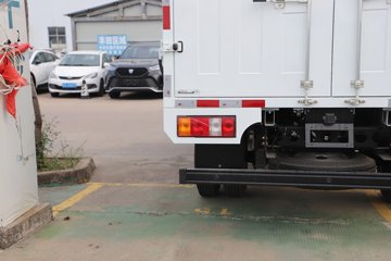 ������ʮ������EMT7 pro 2.5L���� 174���� ������6�� 4.2�׵��Ų�դʽ�ῨͼƬ