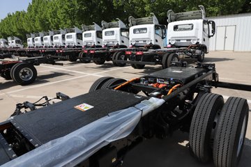 ��ͨ�ῨT6 4X2 4.08�׵��Ŵ��綯��س� ����128kWhͼƬ