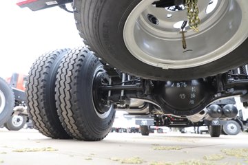 ��������TS5 2.5L���� 185���� ��ʿ��8�� 4.14�׵�����ʽ�ῨͼƬ
