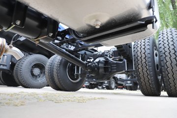 ��������TS5 2.5L���� 185���� ��ʿ��8�� 4.14�׵�����ʽ�ῨͼƬ