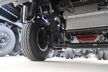 ��������TS5 2.5L���� 185���� ��ʿ��8�� 4.14�׵�����ʽ�ῨͼƬ