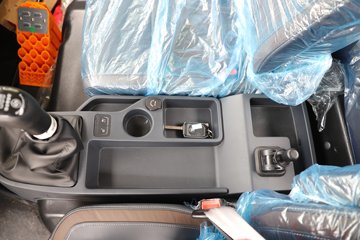 ��������ʥ��ES5 Pro 4.3L���� 200���� 4X2 ��ʿ��10�� 5.8�������ػ���ͼƬ