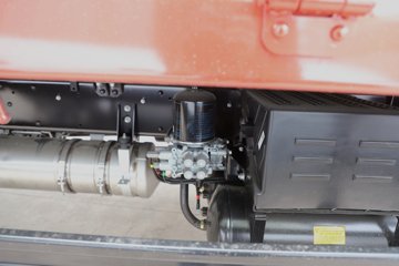 ��������ʥ��ES5 Pro 4.3L���� 200���� 4X2 ��ʿ��10�� 5.8�������ػ���ͼƬ