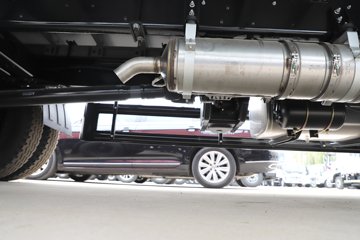 ��������ʥ��ES5 Pro 4.3L���� 200���� 4X2 ��ʿ��10�� 5.8�������ػ���ͼƬ