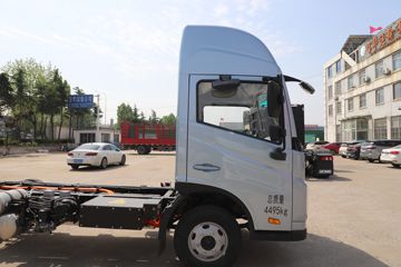 �칤�Ῠ ���� �߶� ��ɲ 4.4�׵��Ŵ��綯��ʽ�Ῠ ����ʱ��165.15kWhͼƬ