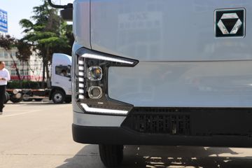 �칤�Ῠ ���� �߶� ��ɲ 4.4�׵��Ŵ��綯��ʽ�Ῠ ����ʱ��165.15kWhͼƬ