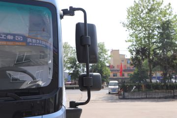�칤�Ῠ ���� �߶� ��ɲ 4.4�׵��Ŵ��綯��ʽ�Ῠ ����ʱ��165.15kWhͼƬ
