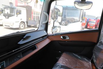 �칤�Ῠ ���� �߶� ��ɲ 4.4�׵��Ŵ��綯��ʽ�Ῠ ����ʱ��165.15kWhͼƬ