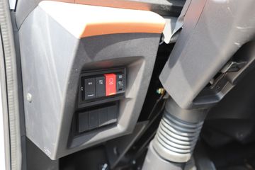 �칤�Ῠ ���� �߶� ��ɲ 4.4�׵��Ŵ��綯��ʽ�Ῠ ����ʱ��165.15kWhͼƬ