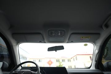 ��������K50 2025�� �콢�� ���� ���� ���ʽ���̻�϶���Ƥ�� �����߿�31.18kWhͼƬ