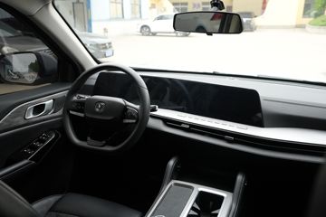 ��������K50 2025�� �콢�� ���� ���� ���ʽ���̻�϶���Ƥ�� �����߿�31.18kWhͼƬ