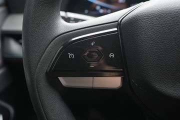 ��������K50 2025�� �콢�� ���� ���� ���ʽ���̻�϶���Ƥ�� �����߿�31.18kWhͼƬ