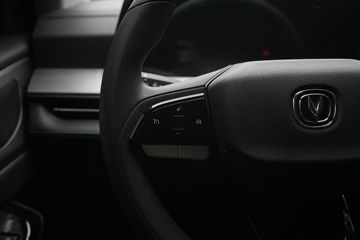 ��������K50 2025�� �콢�� ���� ���� ���ʽ���̻�϶���Ƥ�� �����߿�31.18kWhͼƬ