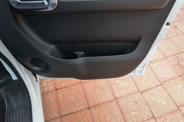 ���������T7 1.6L���� 122���� ����5�� Һɲ 3.2�׵�����ʽ΢��ͼƬ