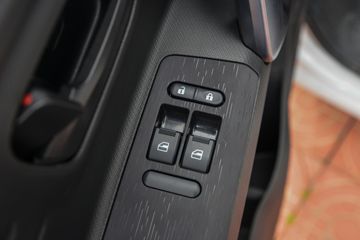 ���������T7 1.6L���� 122���� ����5�� Һɲ 3.2�׵�����ʽ΢��ͼƬ