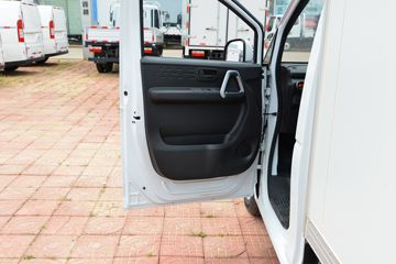 ���������T7 1.6L���� 122���� ����5�� Һɲ 3.2�׵�����ʽ΢��ͼƬ