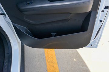 �����ͼ 1.6L���� 122���� 5�� 2.71��˫������΢��(��̥)ͼƬ