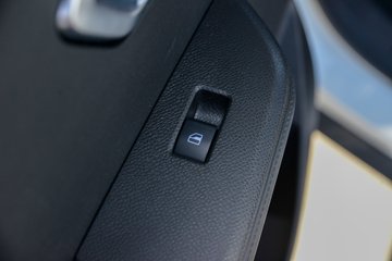 �����ͼ 1.6L���� 122���� 5�� 2.71��˫������΢��(��̥)ͼƬ