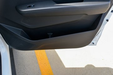 �����ͼ 1.6L���� 122���� 5�� 2.71��˫������΢��(��̥)ͼƬ