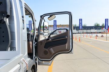 ������вƻ� Pro 2.5L���� 150���� 5�� ��ɲ 3.82���Ű������ῨͼƬ