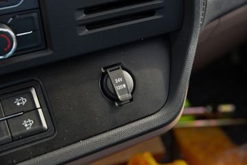 ������вƻ� Pro 2.5L���� 150���� 5�� ��ɲ 3.82���Ű������ῨͼƬ
